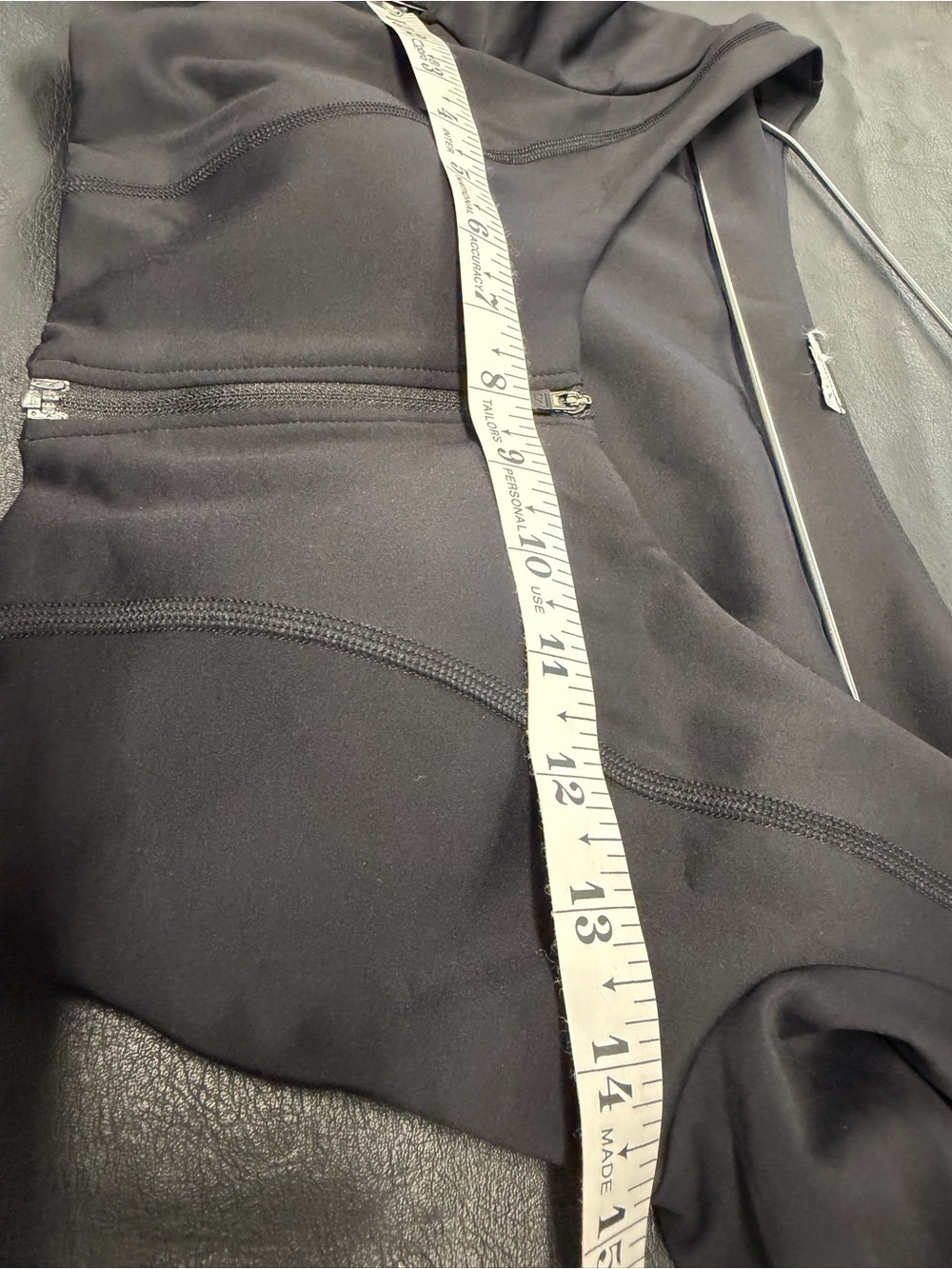 Gymshark Black Long Sleeve Zip Crop Top - Picture 7 of 7